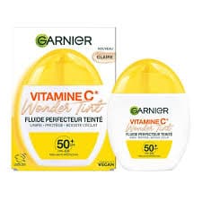 Garnier SkinActive Vitamine C – Wonder Tint – Fluide Perfecteur Teinté SPF 50+ – 40 ml – Teinte Claire.